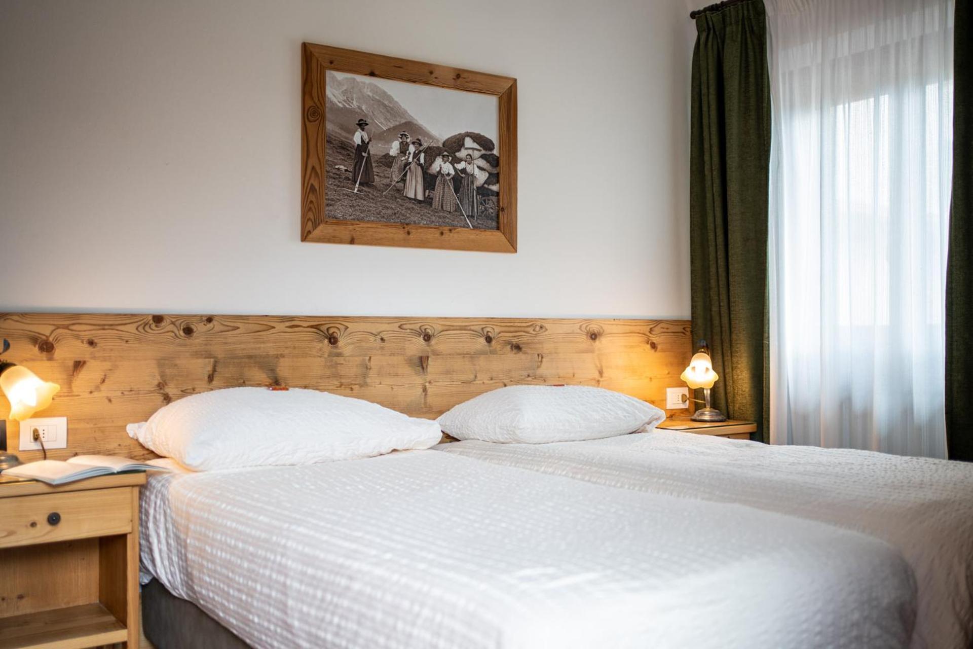 Hotel Panda Cortina- ricarica auto elettriche Cortina dʼAmpezzo Esterno foto