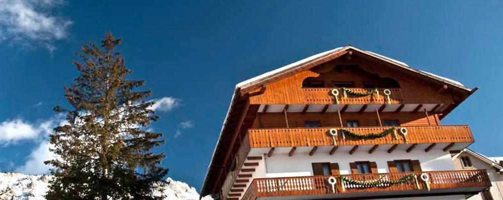 Hotel Panda Cortina- ricarica auto elettriche Cortina dʼAmpezzo Esterno foto